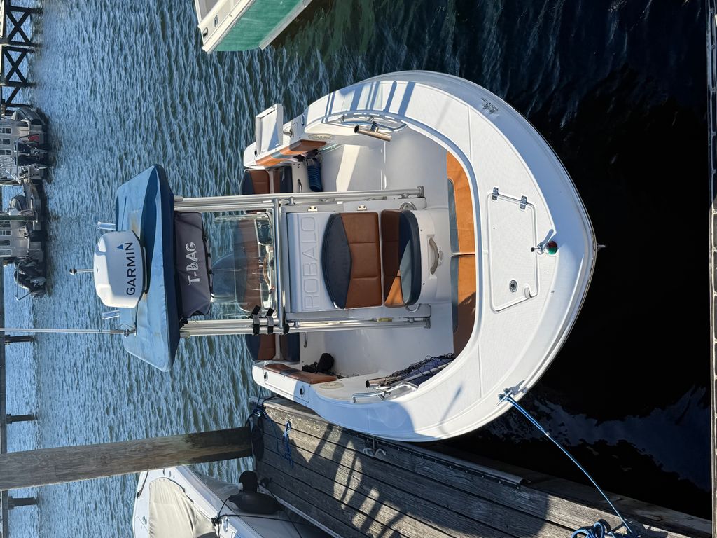 2013 Robalo R180 CC - National Vehicle