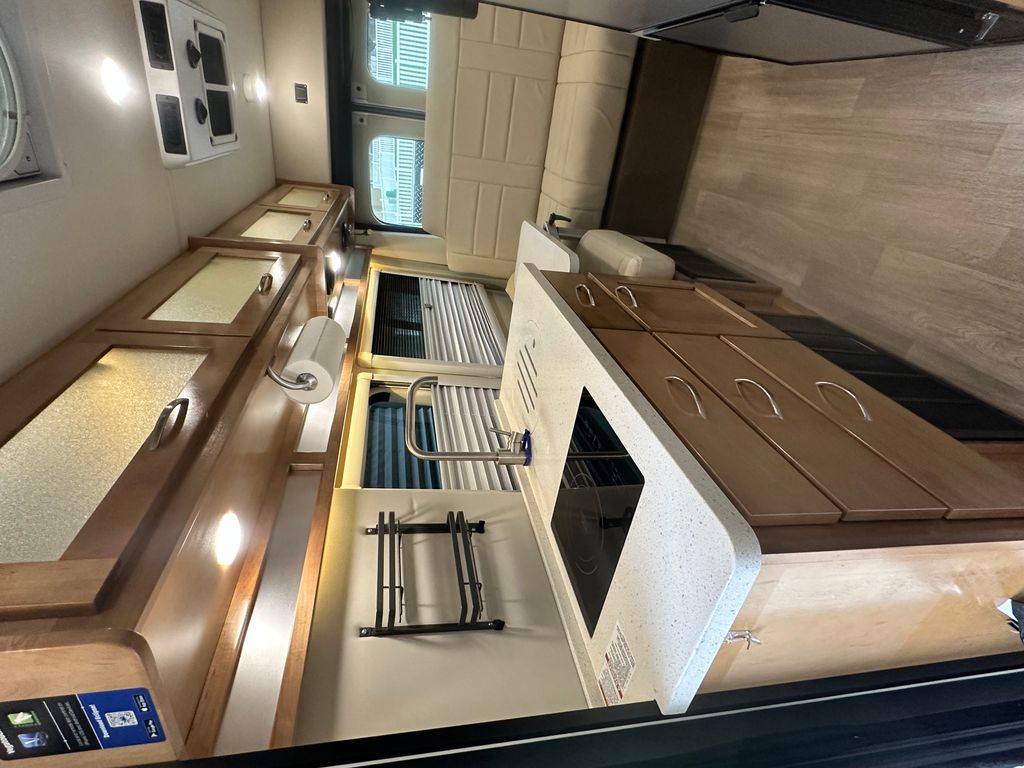 2022 Coachmen Beyond 22C AWD - National Vehicle