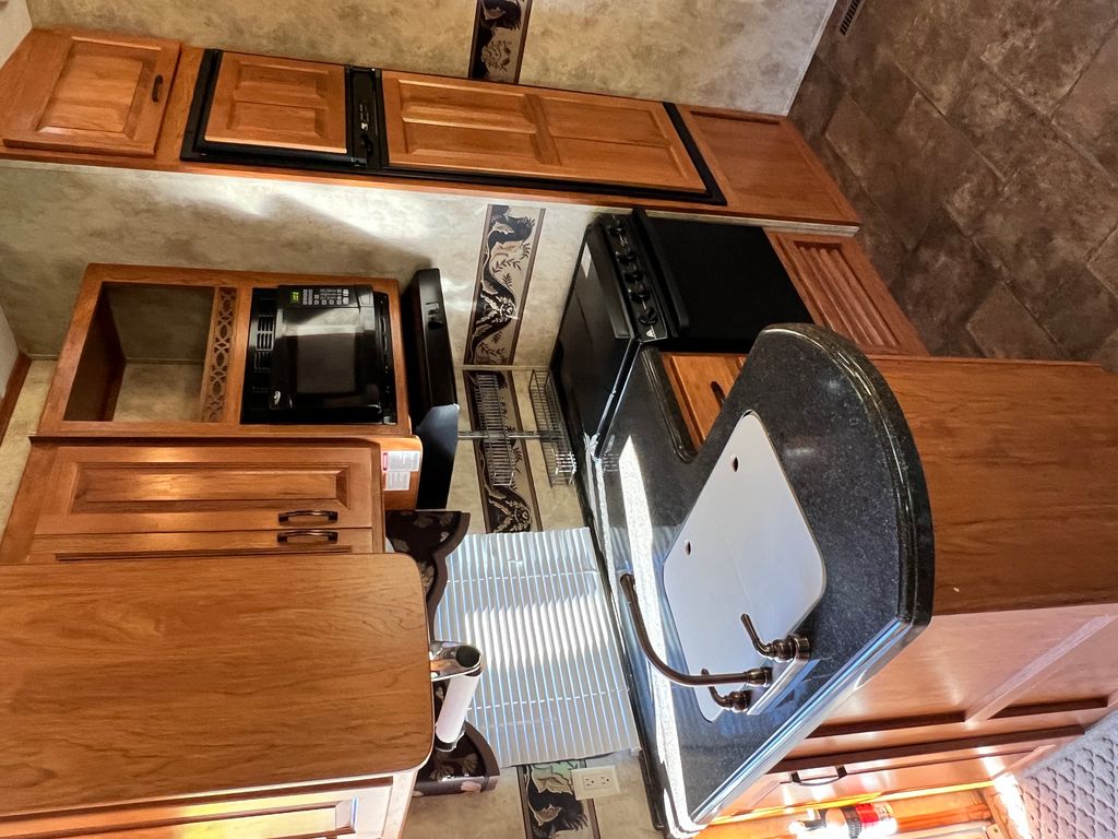 2011 Keystone Montana Mountaineer 345DBQ - National Vehicle