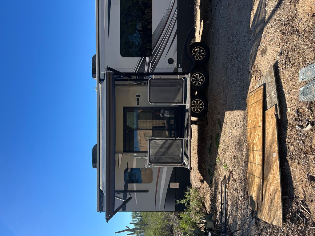2015 Keystone Raptor 384PK - National Vehicle