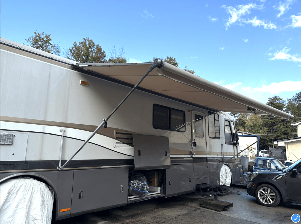 1993 Fleetwood American Eagle 38A - National Vehicle