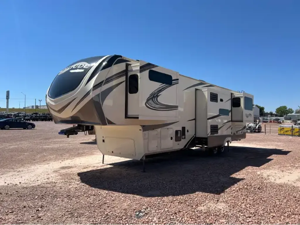 2021 Grand Design Solitude 375RES - National Vehicle