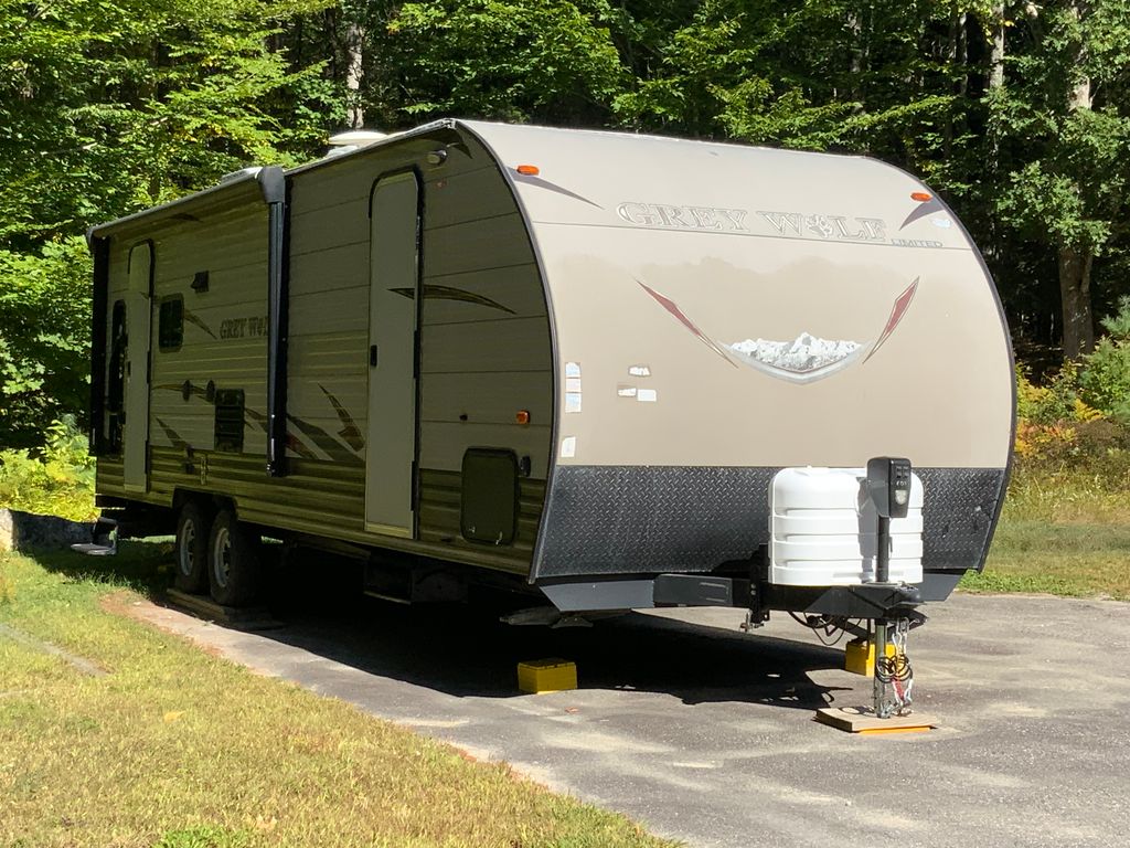 F様オーダー 2016 Forest River Grey Wolf 26RL - National Vehicle