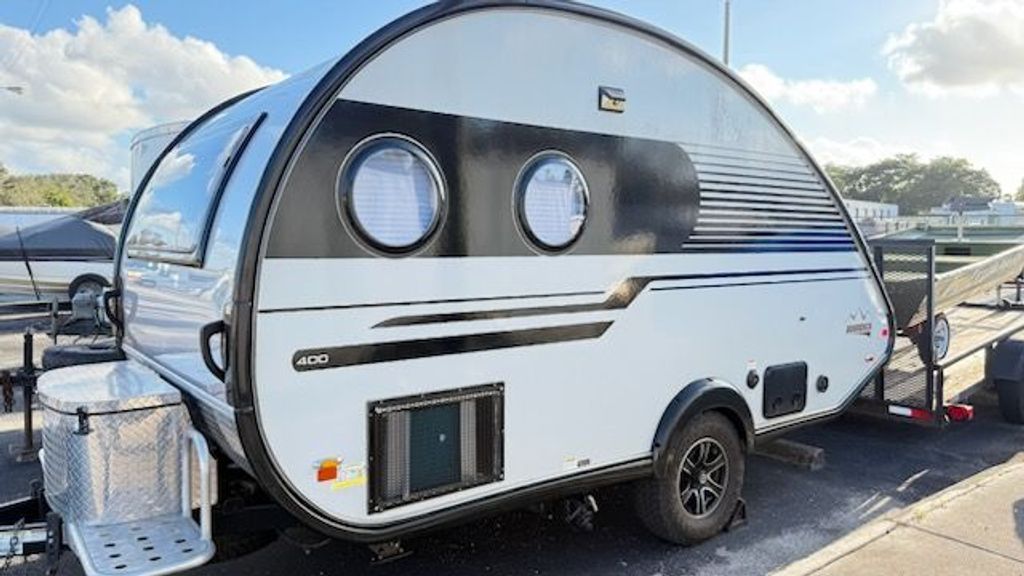 2021 NuCamp T@B 400 Solo Boondock - National Vehicle