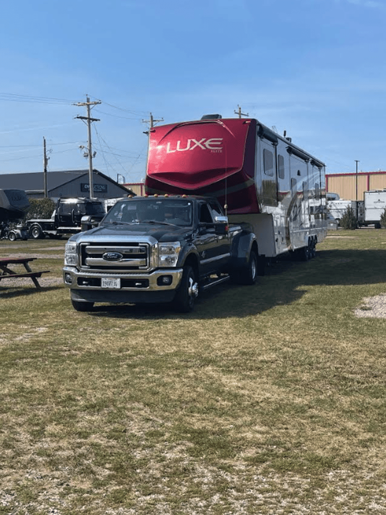 2022 Luxe Elite 44FL - National Vehicle
