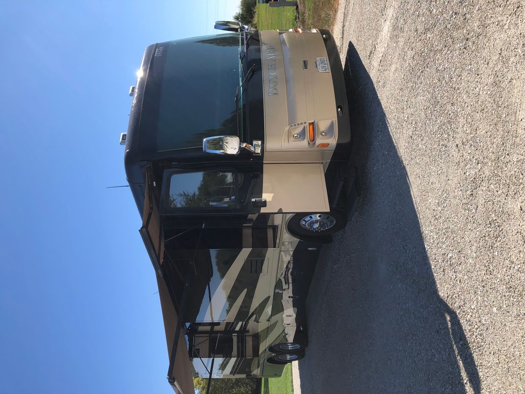 2009 Newmar Dutch Aire 4331 - National Vehicle