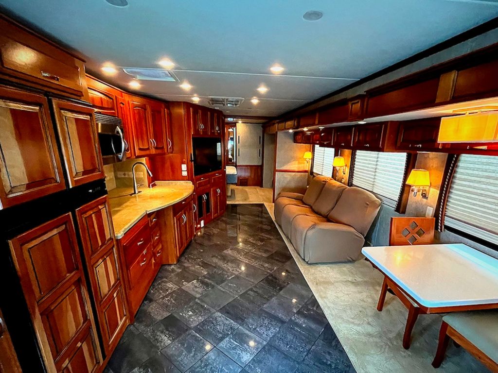 2009 Newmar Dutch Aire 4331 - National Vehicle