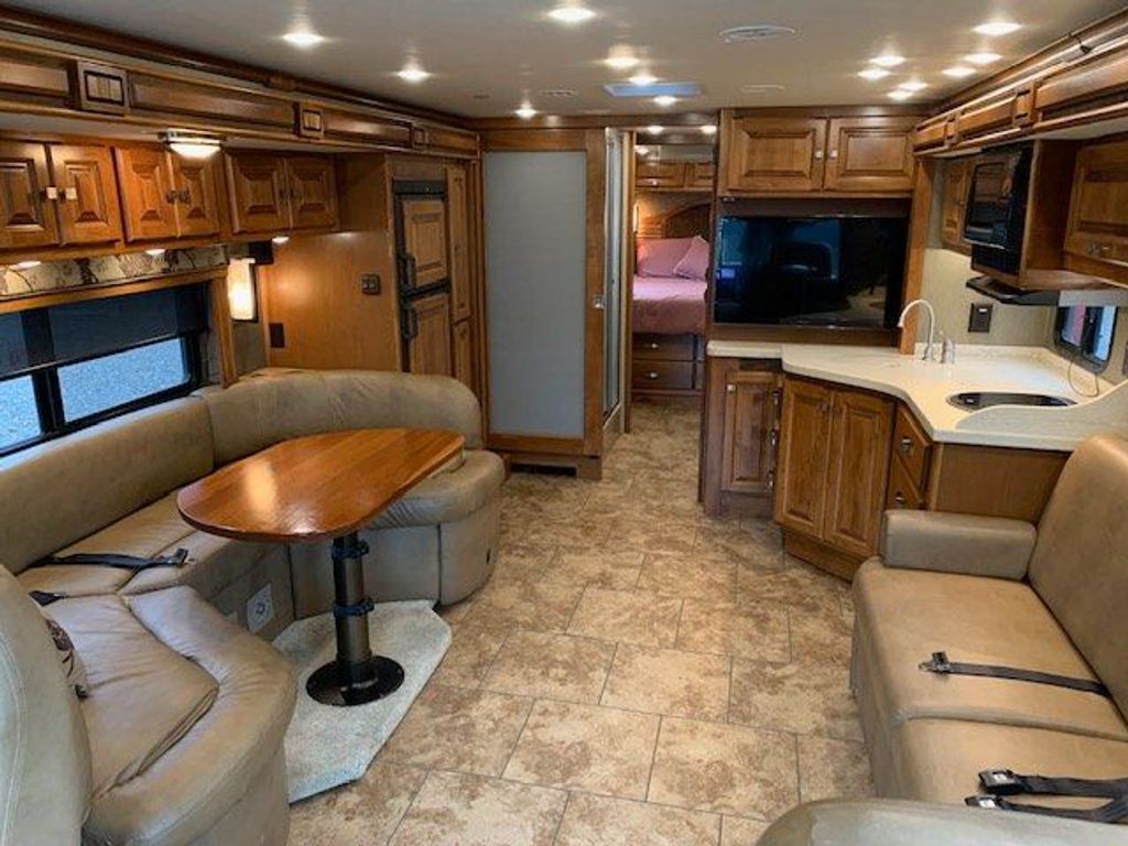 2013 Tiffin Motorhomes Allegro Breeze 32BR - National Vehicle