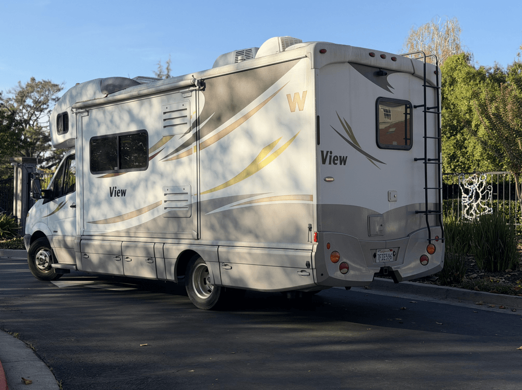 2014 Winnebago View 24J - National Vehicle