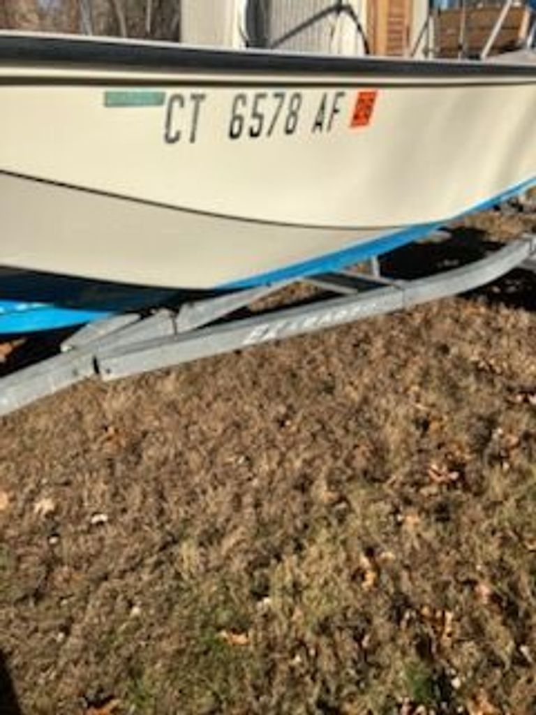 ハル② 1986 Boston Whaler Montauk - National Vehicle