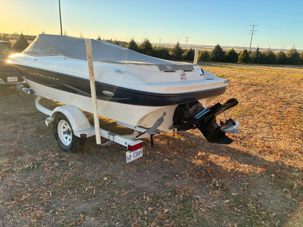 2002 Bayliner Capri 195 - National Vehicle
