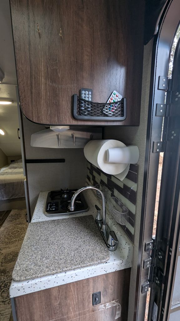 2018 Travel Lite Falcon 23RB - National Vehicle