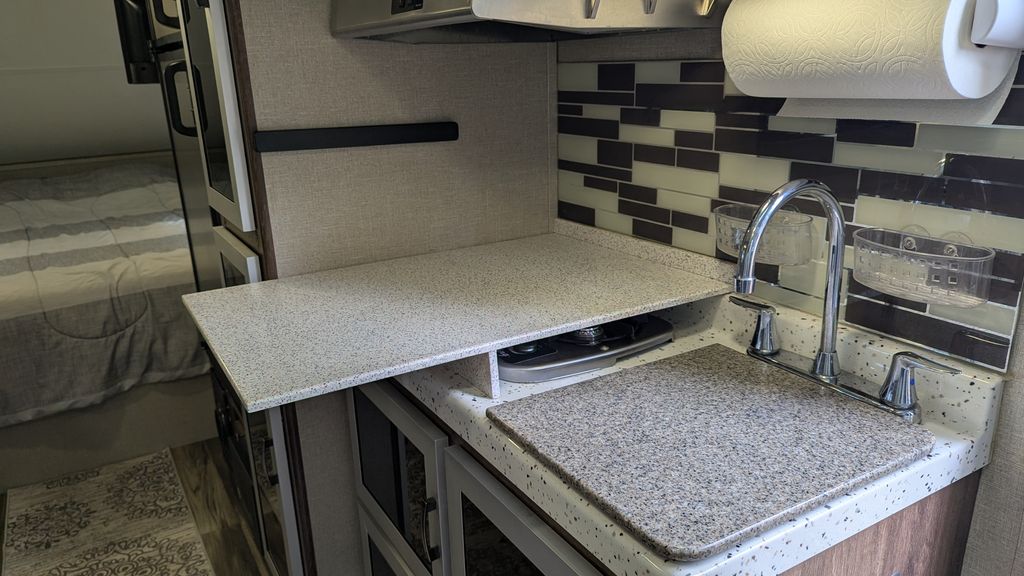 2018 Travel Lite Falcon 23RB - National Vehicle