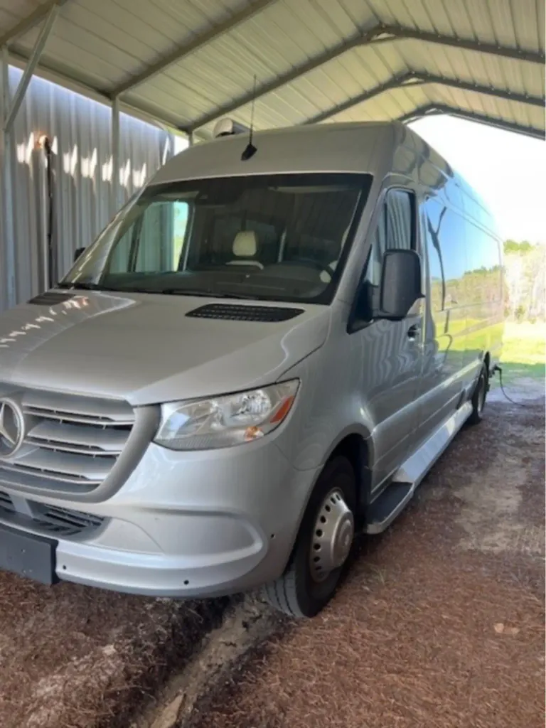 2023 Ultimate Toys Ultimate RV - National Vehicle
