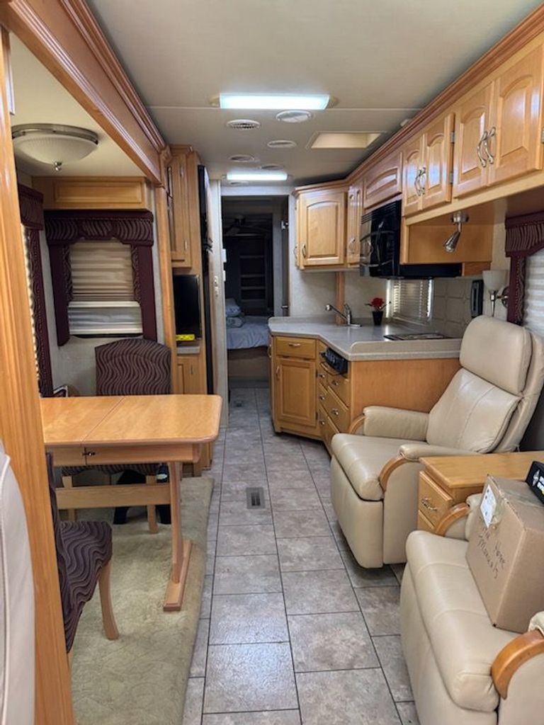 2008 Newmar Kountry Star 3624 - National Vehicle