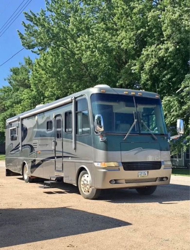 2004 Newmar Mountain Aire 3778 - National Vehicle