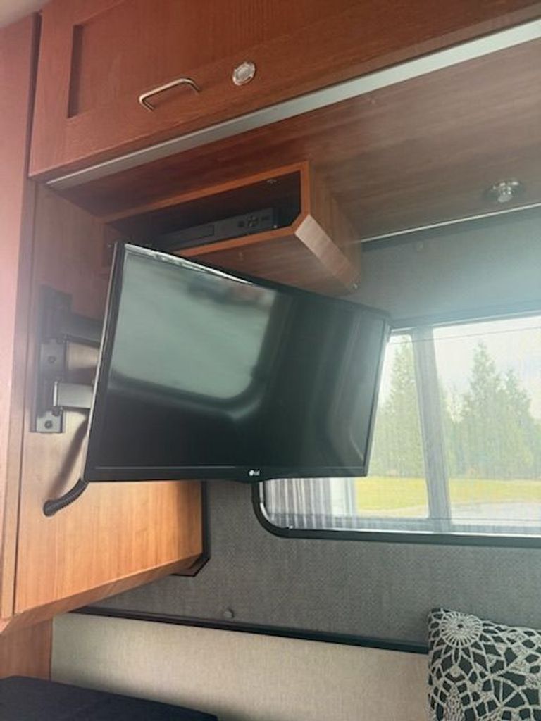 2019 Roadtrek Simplicity - National Vehicle