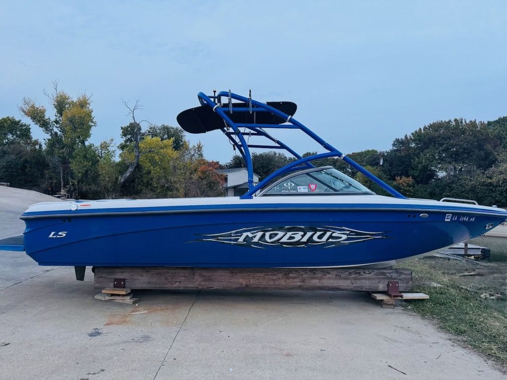 2007 Moomba Mobius LS - National Vehicle