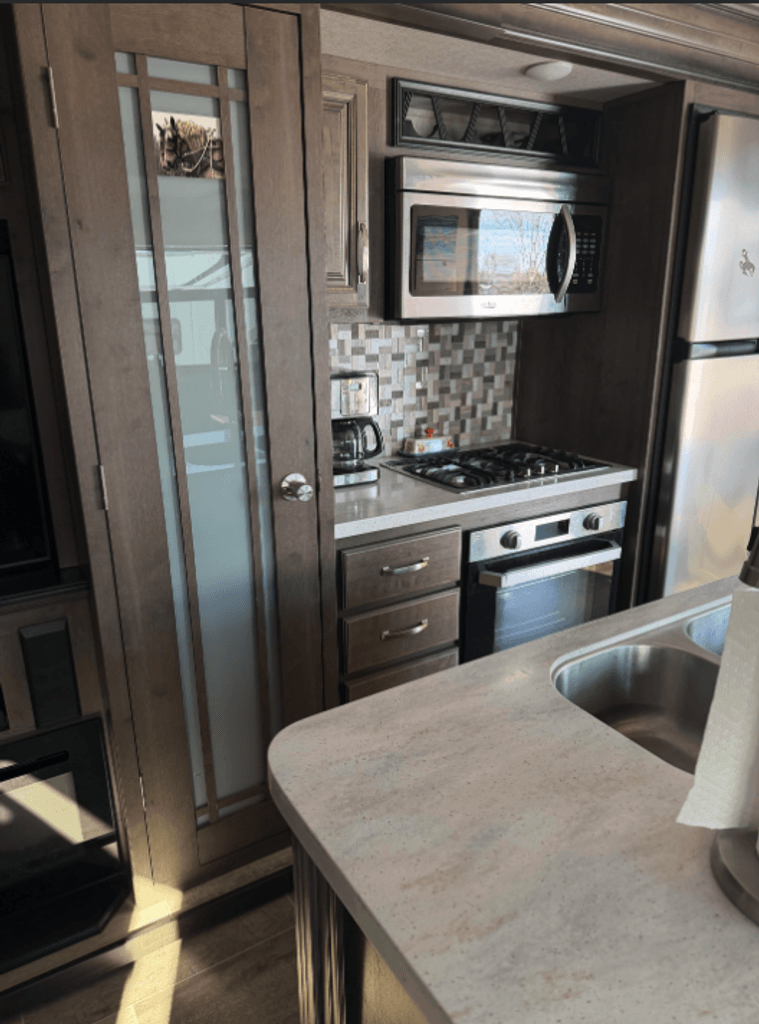 2019 Keystone Montana 20th Anniversary 3810MS - National Vehicle