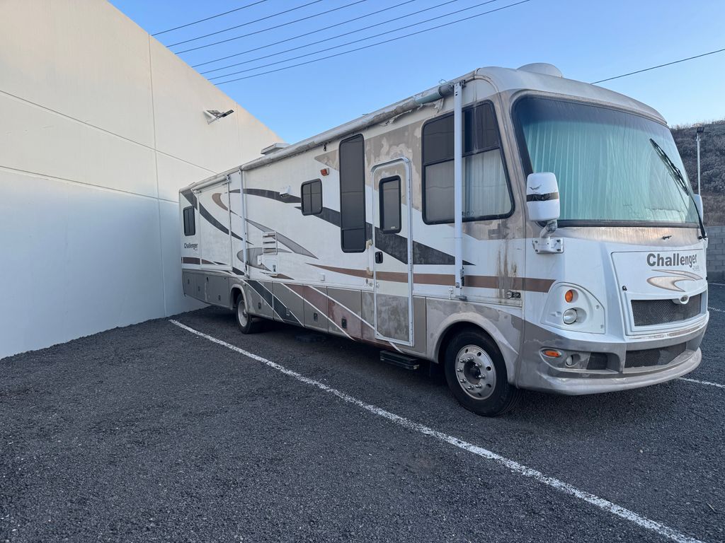 2007 Damon Challenger 372 - National Vehicle