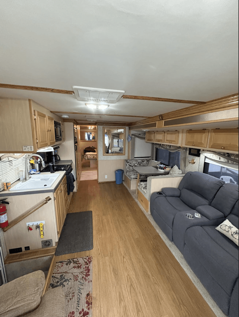 2005 Tiffin Motorhomes Allegro Bay 34XB - National Vehicle