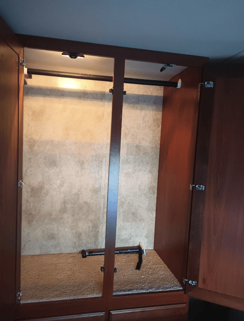 2011 Winnebago Vista 26P - National Vehicle