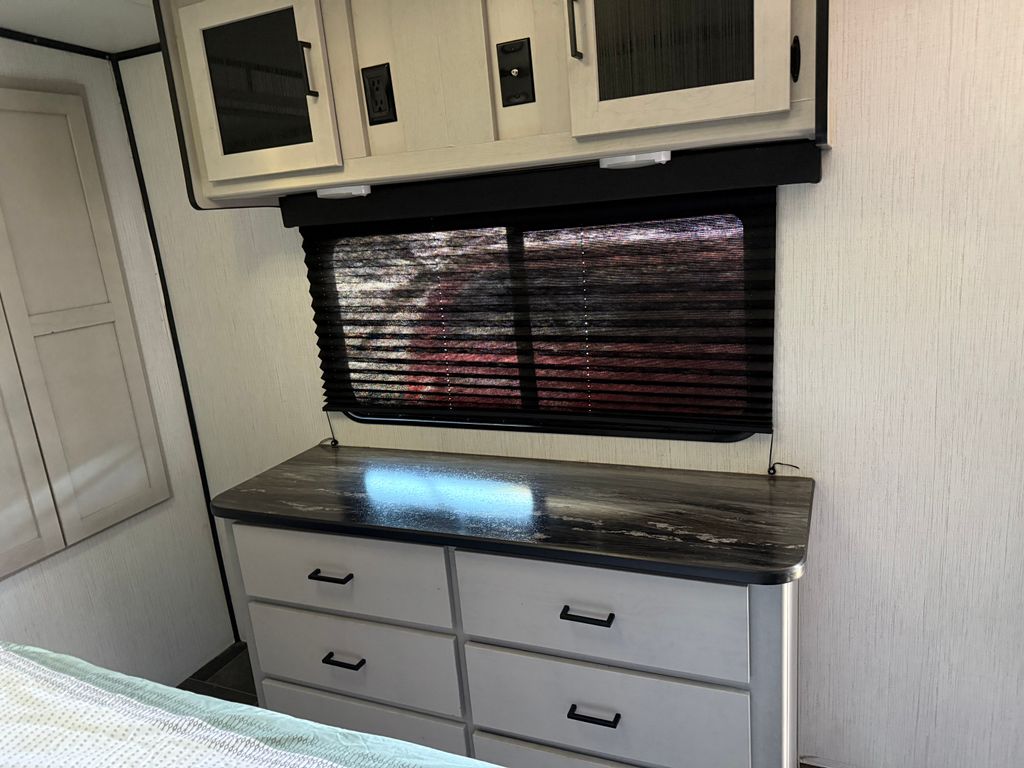 2022 Heartland Mallard 335 - National Vehicle