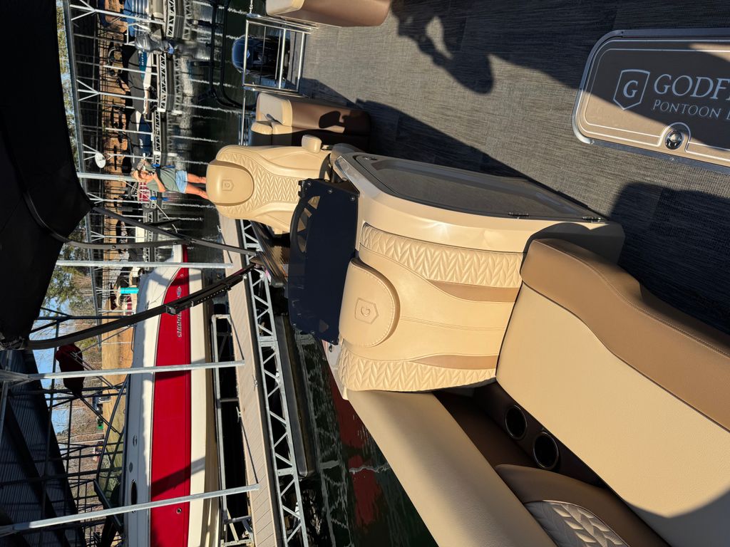 2024 Godfrey Monaco - National Vehicle