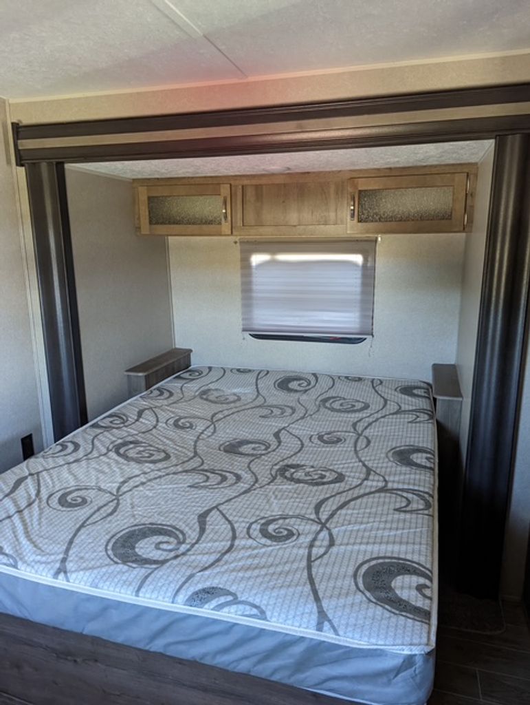 2020 Palomino Puma 32RKTS - National Vehicle