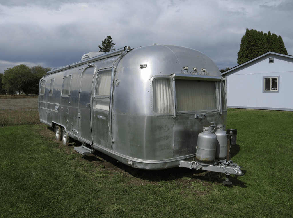 1976 Airstream International Land Yacht - National Vehicle