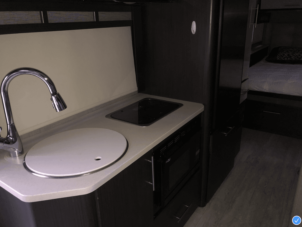 2016 Thor Motor Coach Gemini 23TR - National Vehicle