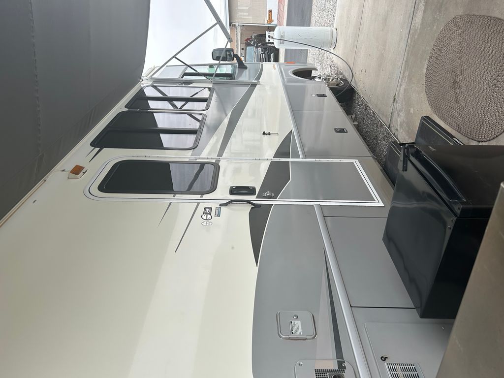 2003 Fleetwood Southwind 37A - National Vehicle