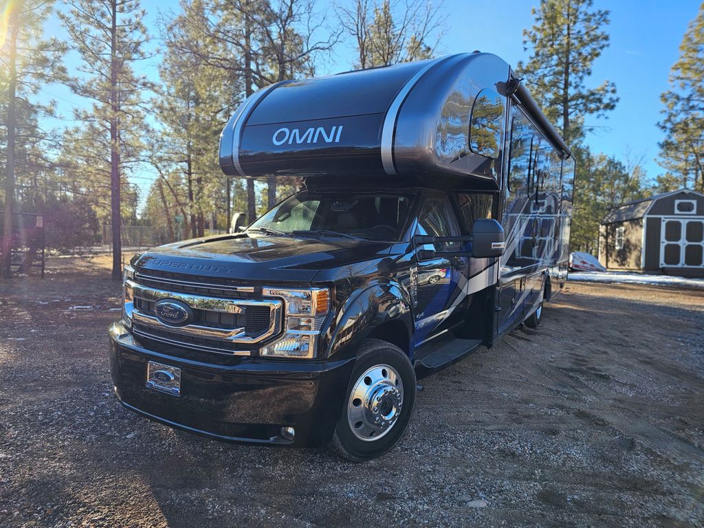 2023 Thor Motor Coach Omni XG32 4x4 - National Vehicle