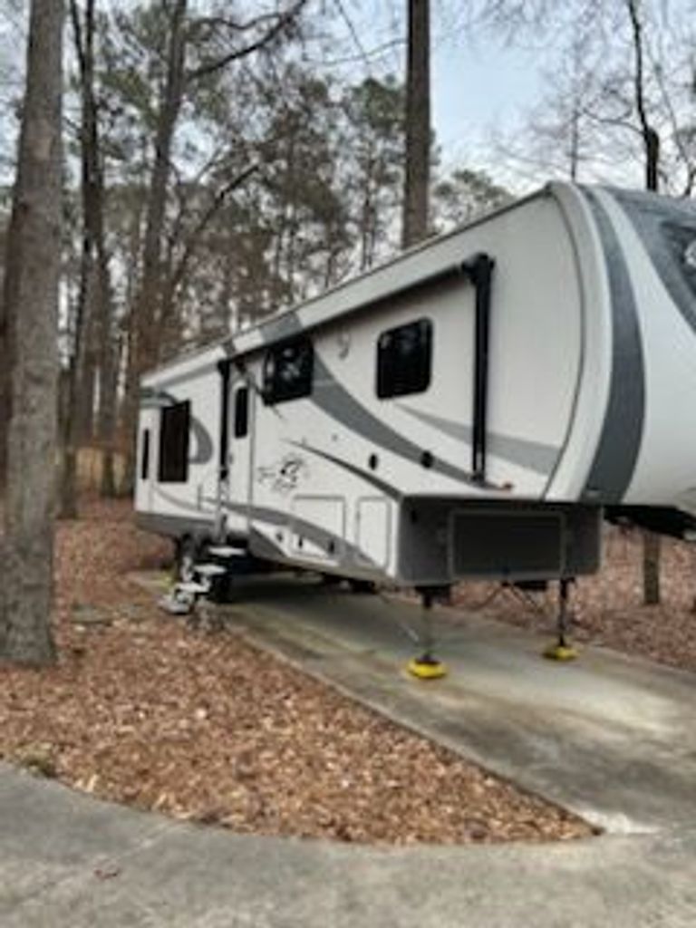 2018 Highland Ridge Open Range 349RLS - National Vehicle
