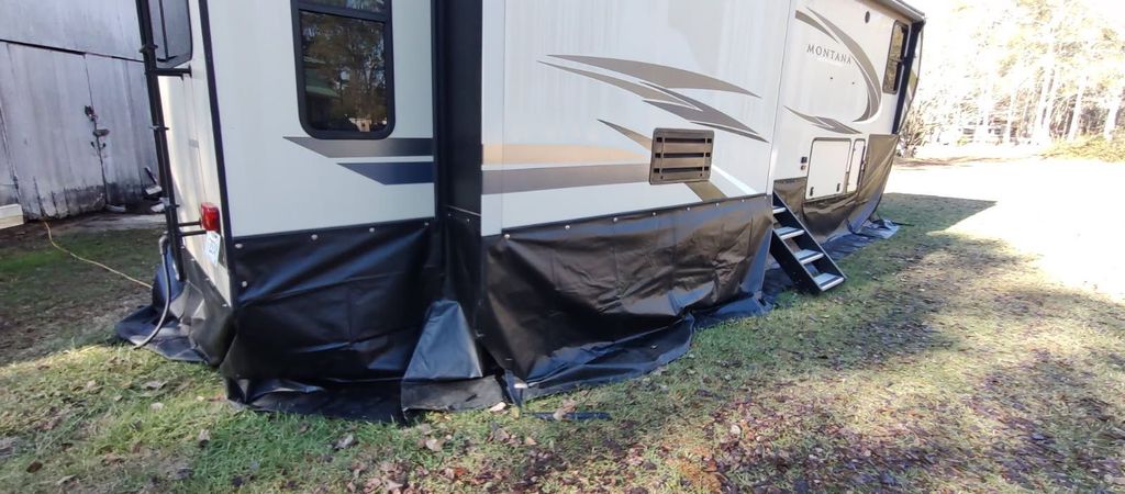 2019 Keystone Montana High Country 305RL - National Vehicle