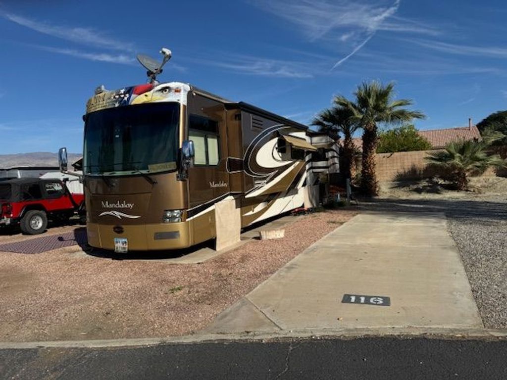 2009 Four Winds Mandalay Coach 43D - National Vehicle