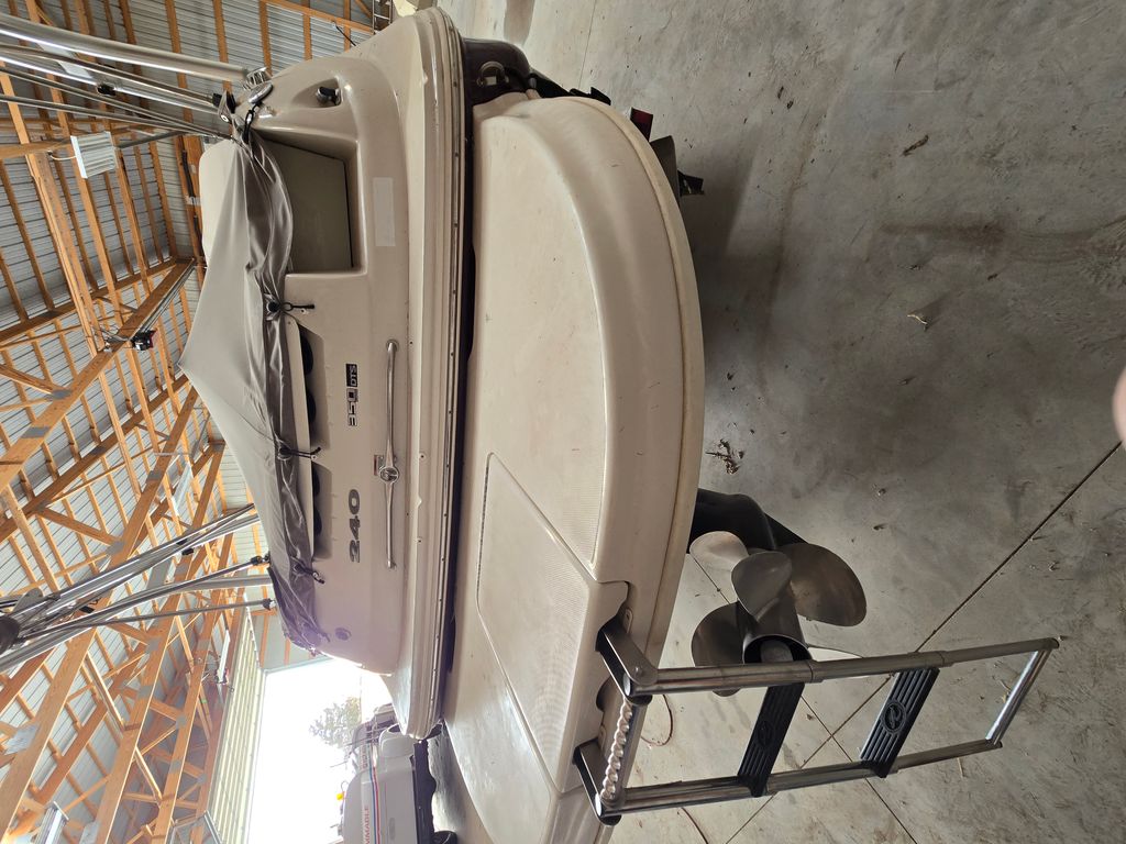 2008 Sea Ray 240 Sundeck - National Vehicle