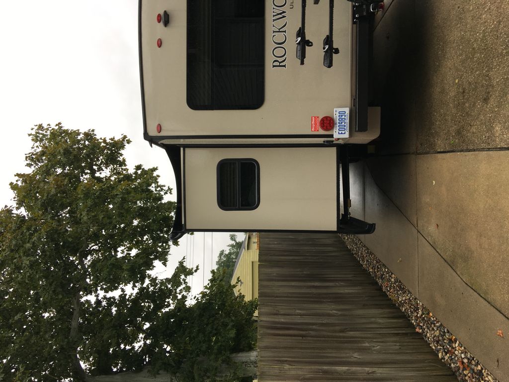 2019 Forest River Rockwood Ultra Lite 2604WS - National Vehicle