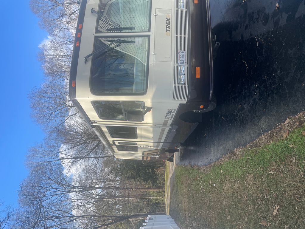1996 Safari Trek 2430 - National Vehicle