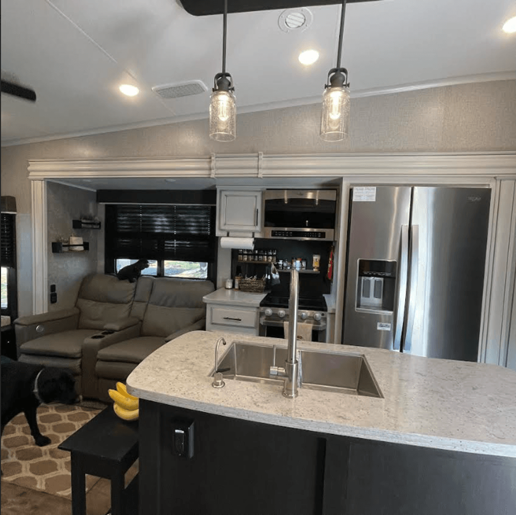 2020 Jayco Eagle 357MDOK - National Vehicle