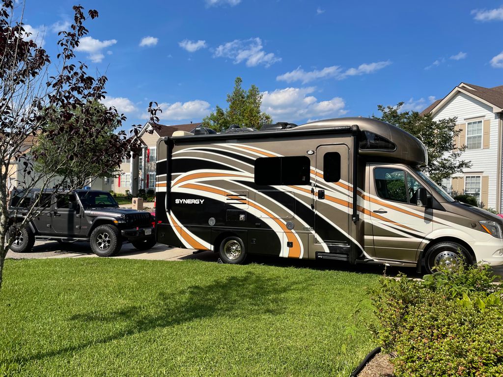 2017 Thor Motor Coach Synergy Sprinter 24SD - National Vehicle