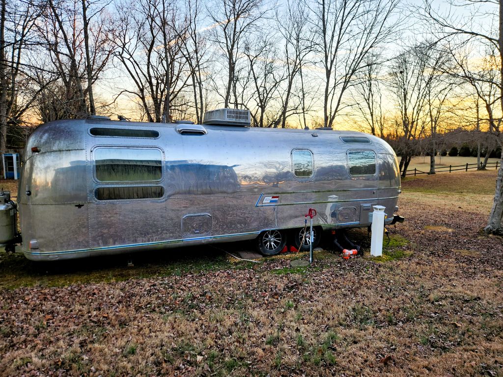  peak＊　限定セット 1973 Airstream International Land Yacht - National Vehicle