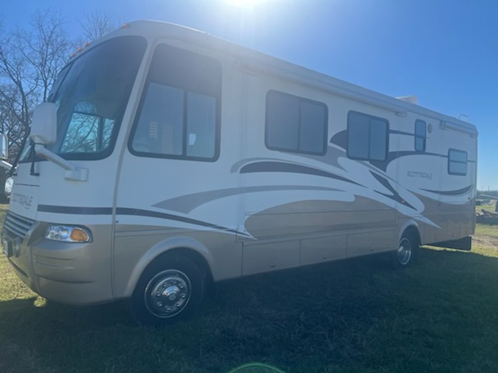 2005 Newmar Scottsdale 3201 - National Vehicle