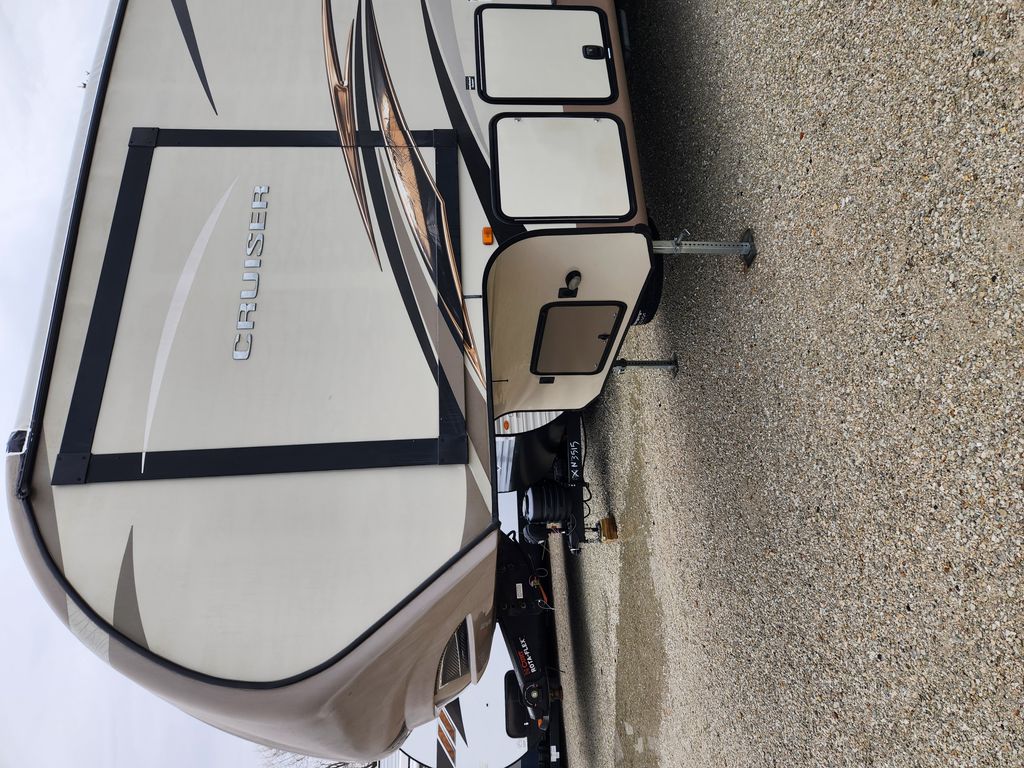 2015 Crossroads Cruiser 345BH - National Vehicle