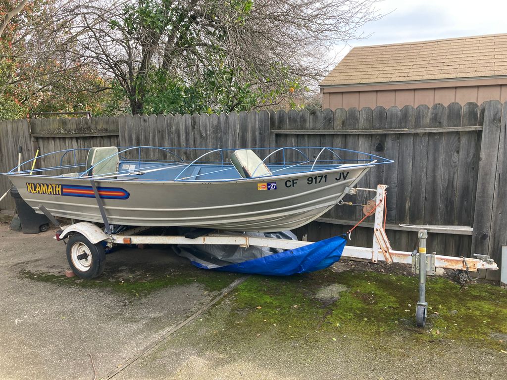 1989 Klamath Pleasure 12 - National Vehicle