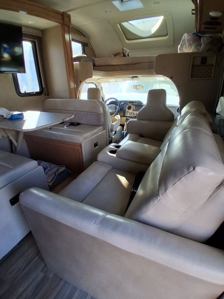 2018 Thor Motor Coach Quantum WS31 - National Vehicle