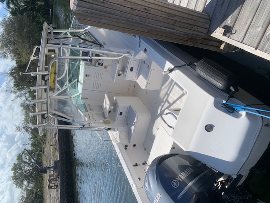 24点　② 2005 Robalo 235 Walkaround - National Vehicle