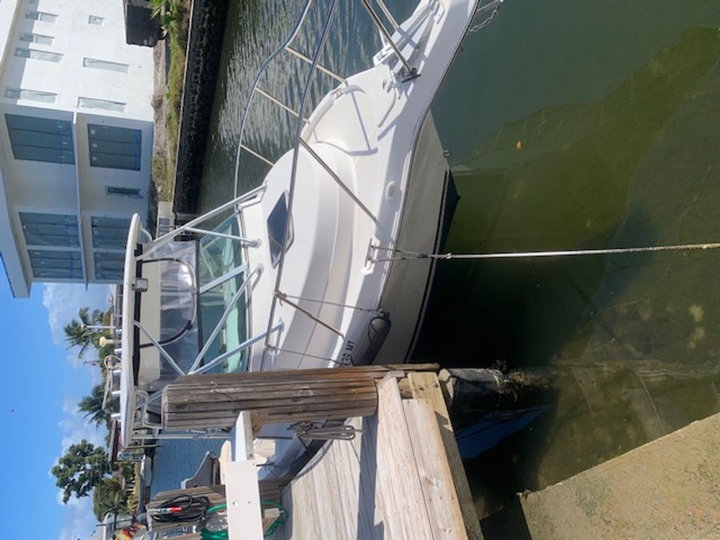 24点　② 2005 Robalo 235 Walkaround - National Vehicle