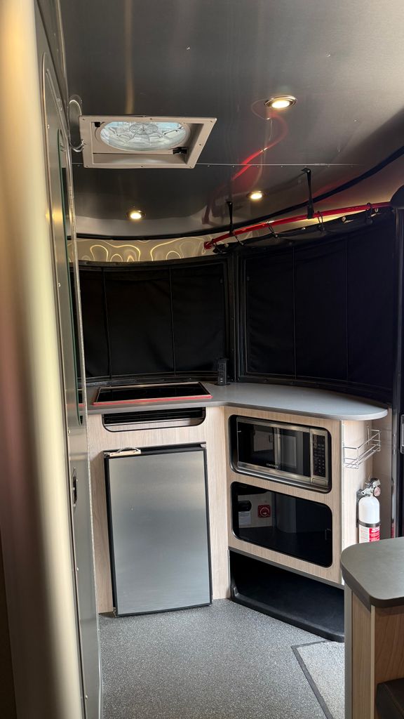 2022 Airstream Basecamp 16X - National Vehicle
