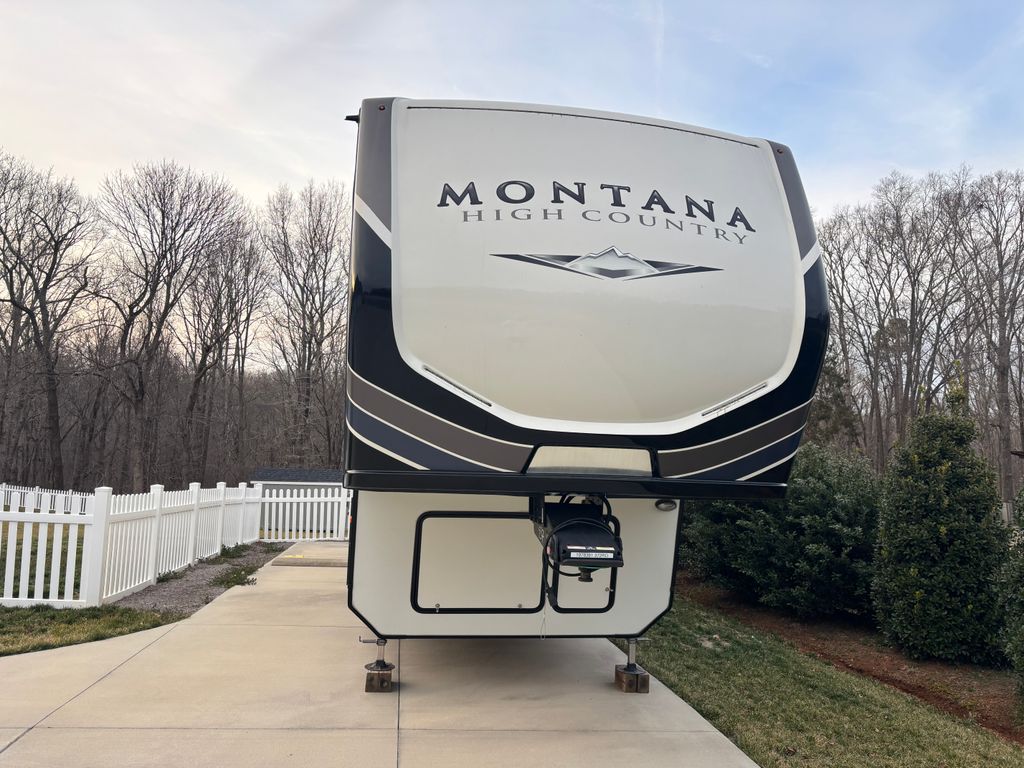 2021 Keystone Montana High Country 372RD - National Vehicle